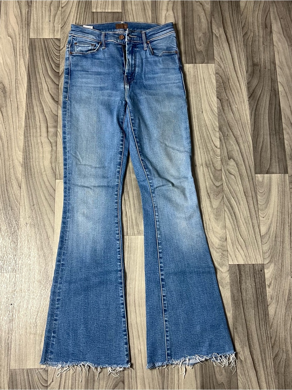 MOTHER The Weekender Fray Jeans Womens Meet Cute Blue Bootcut Flare Size 26